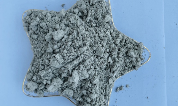 如何正確選擇和使用綠碳化硅微粉砂紙？