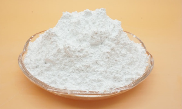 氧化鋁粉制備過(guò)程的環(huán)保挑戰(zhàn)與解決方案