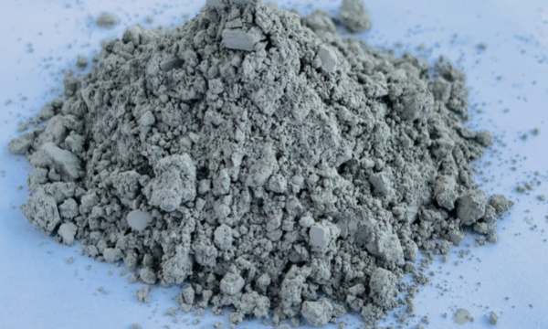 如何使用綠碳化硅微粉砂輪進(jìn)行高效鉆孔？