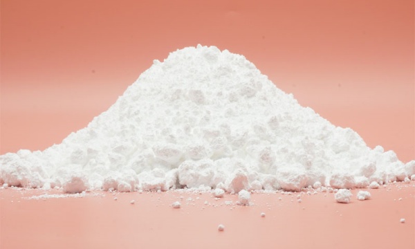 氧化鋁粉的微觀結構與性能關系研究