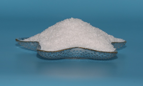 如何維護(hù)和保養(yǎng)白剛玉噴砂設(shè)備？