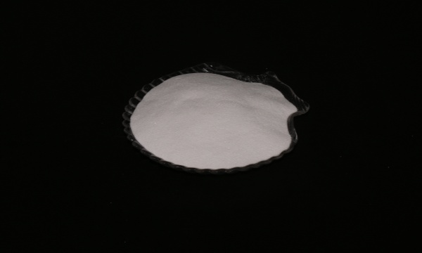 了解白剛玉噴砂：其原理與工作方式